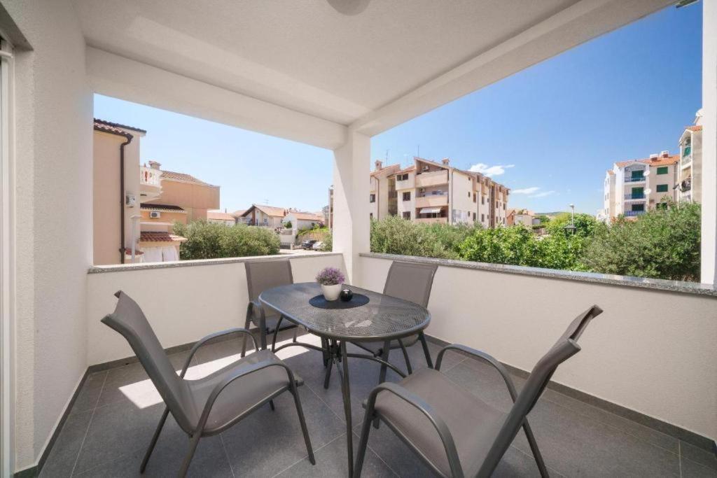 Apartment Stefanio Vodice Extérieur photo